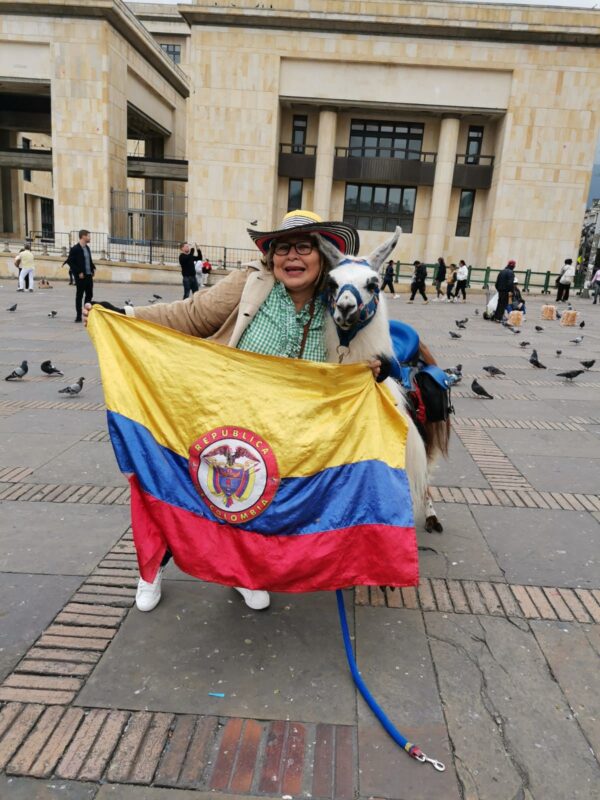 CITY TOUR + MONSERRATE+ TOUR GASTRONOMICO - Image 2