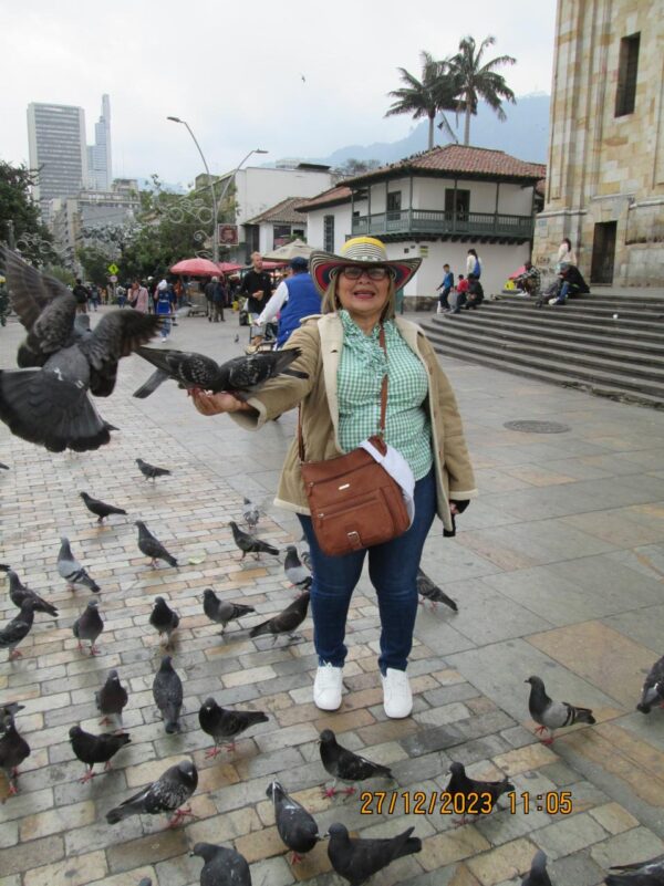 CITY TOUR + MONSERRATE+ TOUR GASTRONOMICO - Image 12