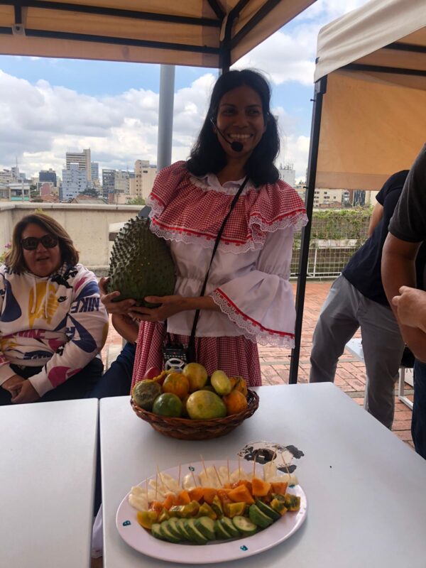 CITY TOUR + MONSERRATE+ TOUR GASTRONOMICO - Image 4