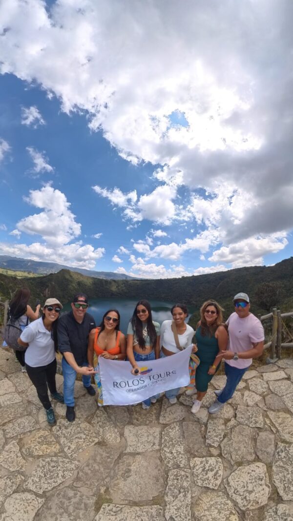 TOUR LAGUNA DE GUATAVITA Y CASA AL REVÉS - Image 5