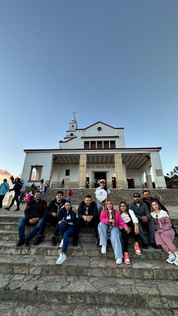 CITY TOUR + MONSERRATE+ TOUR GASTRONOMICO - Image 7